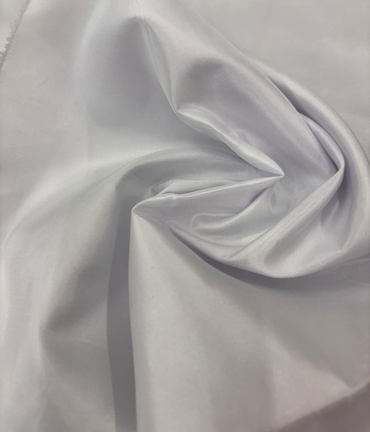 Tafeta Gruesa HH007 – tela por metro Ceremonia Textil