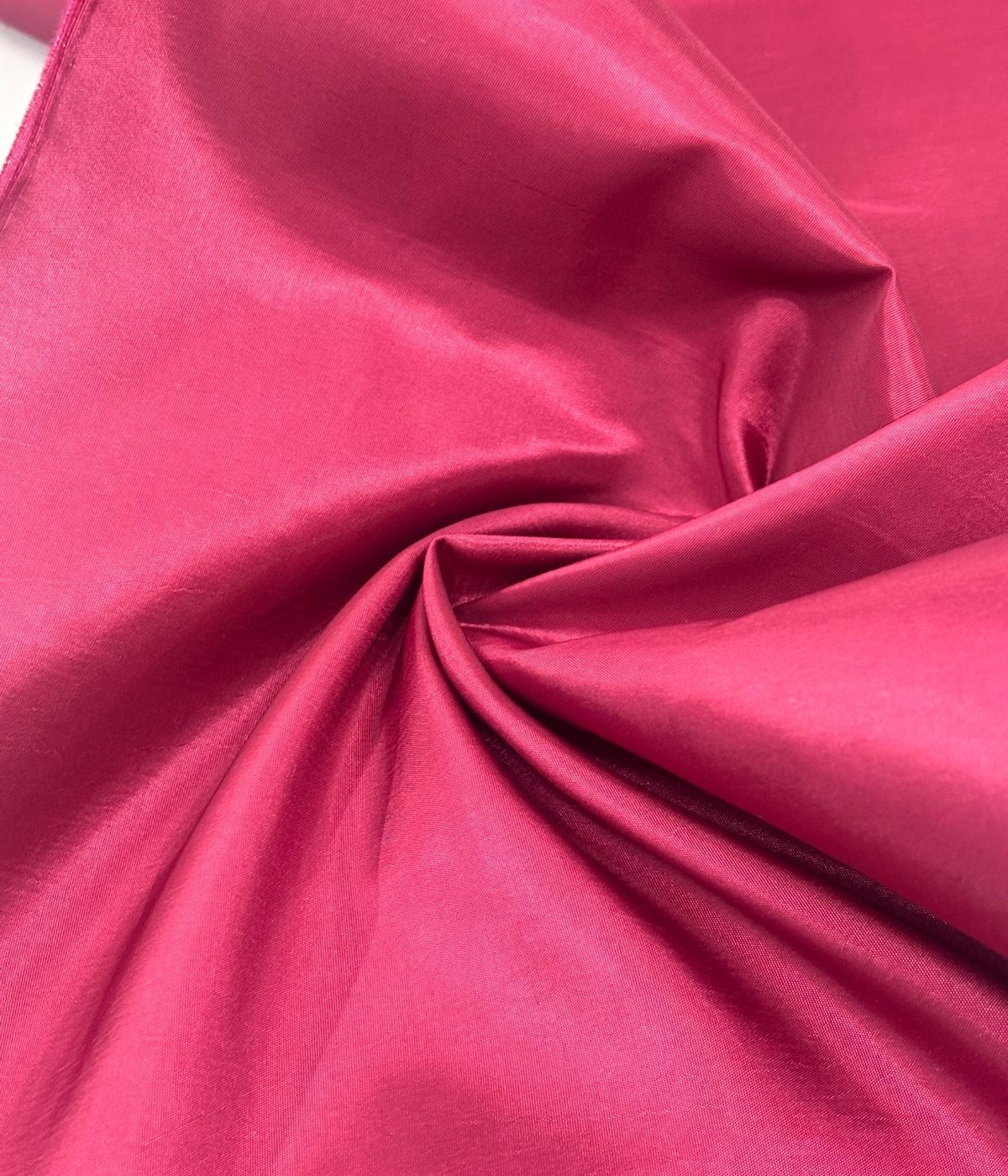 Tafeta Gruesa HH007 – tela por metro Ceremonia Textil