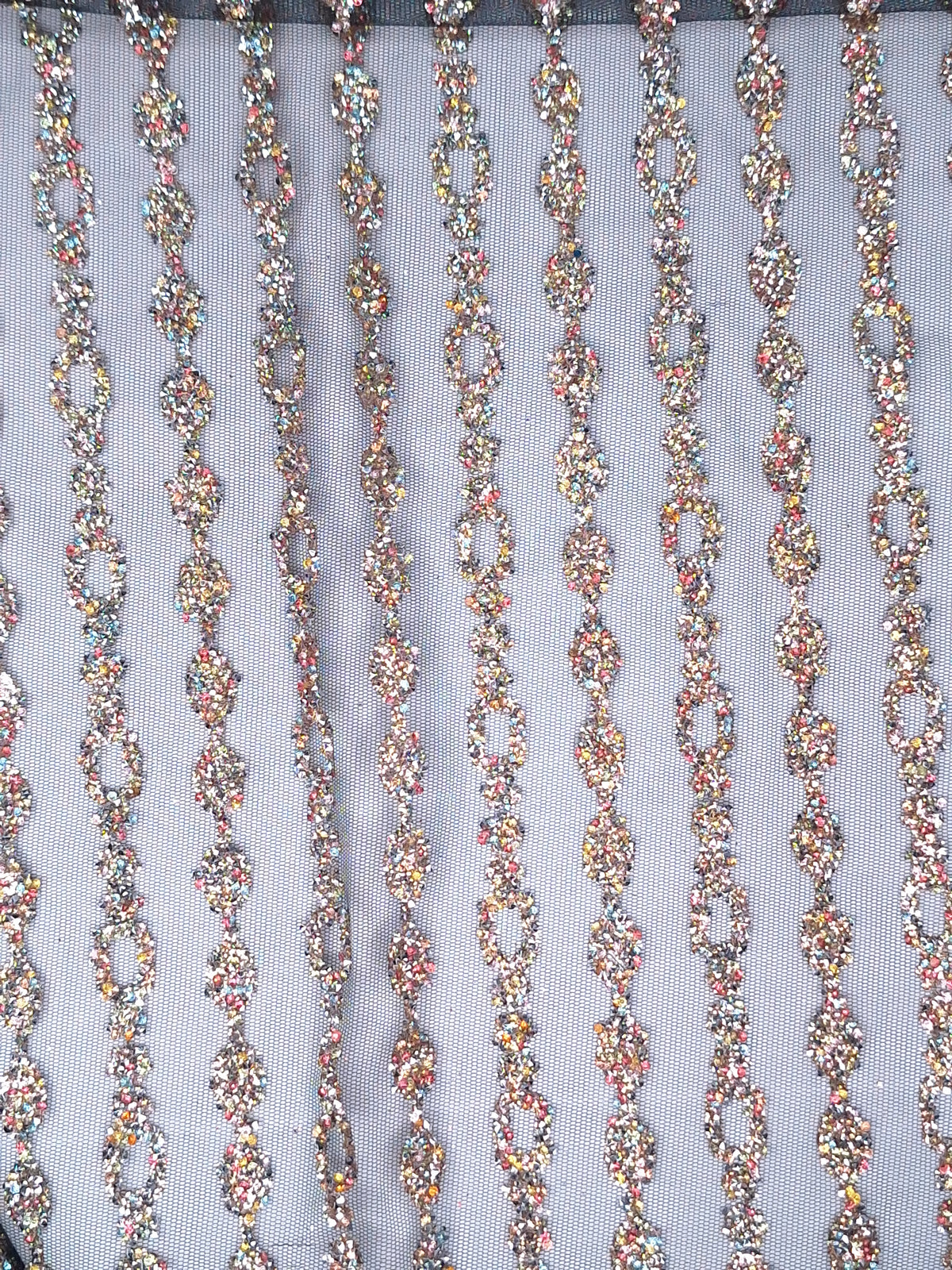 Tul bordado Con Aplicaciones de Pedrería en Línea H146, ideal para vestidos de noche de boda y de XV años – tela por metro Ceremonia Textil