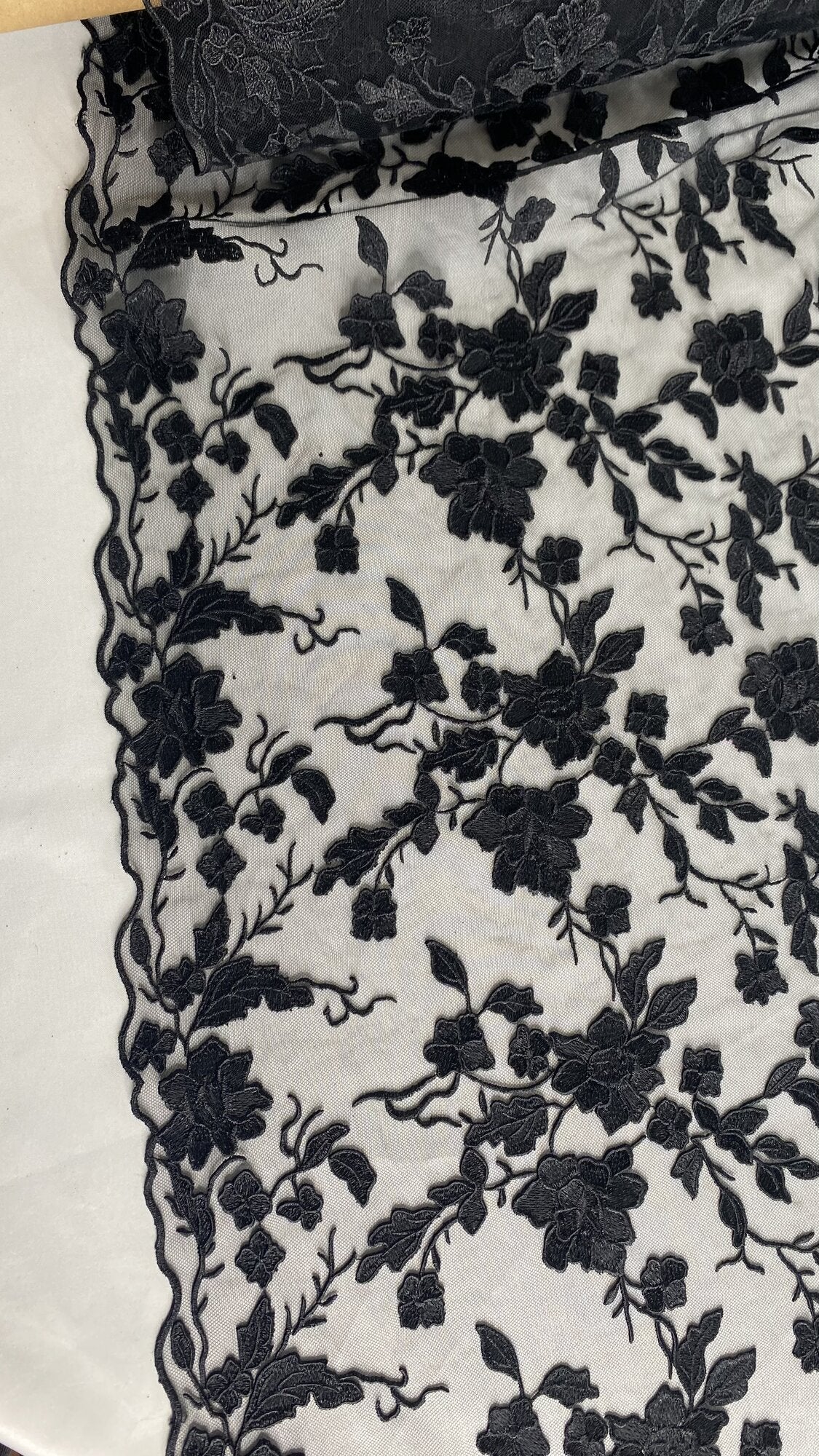 Tela HH176 Negro – Ceremonia Textil