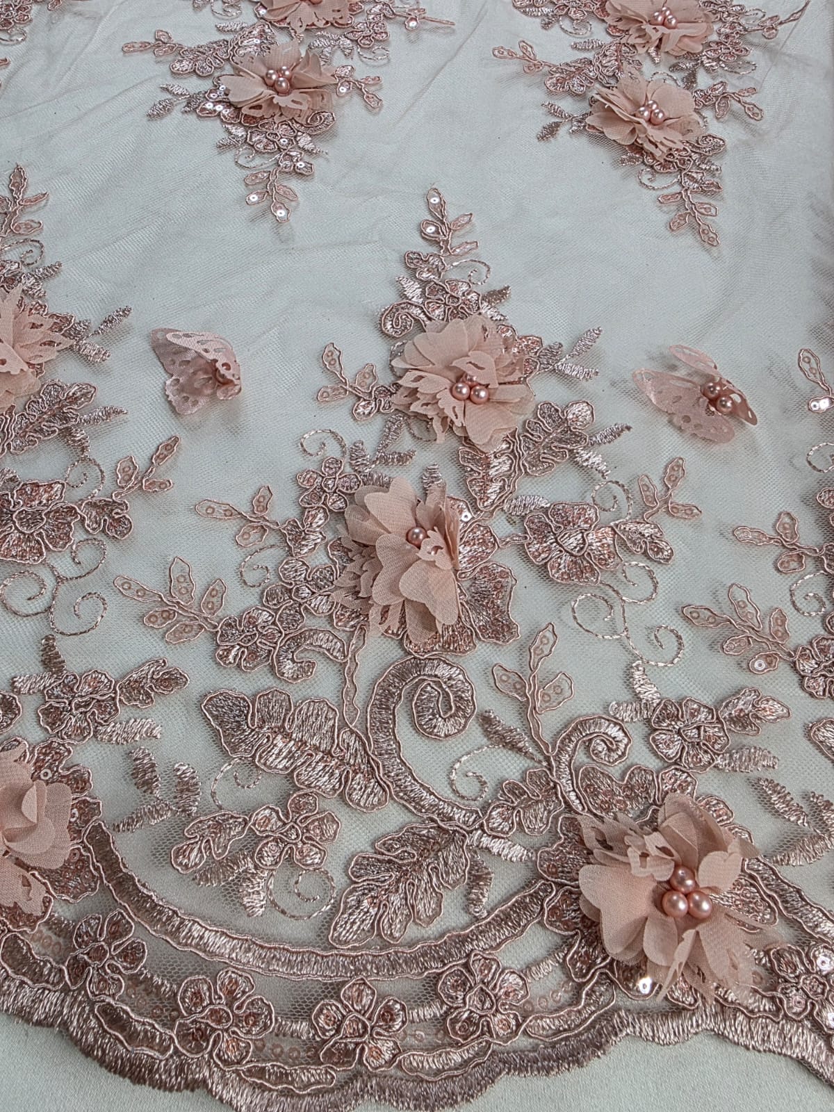 Tul Bordado Con Perlas, Lentejuelas, Mariposas y Flores 3D - HH275 – tela por metro Ceremonia Textil