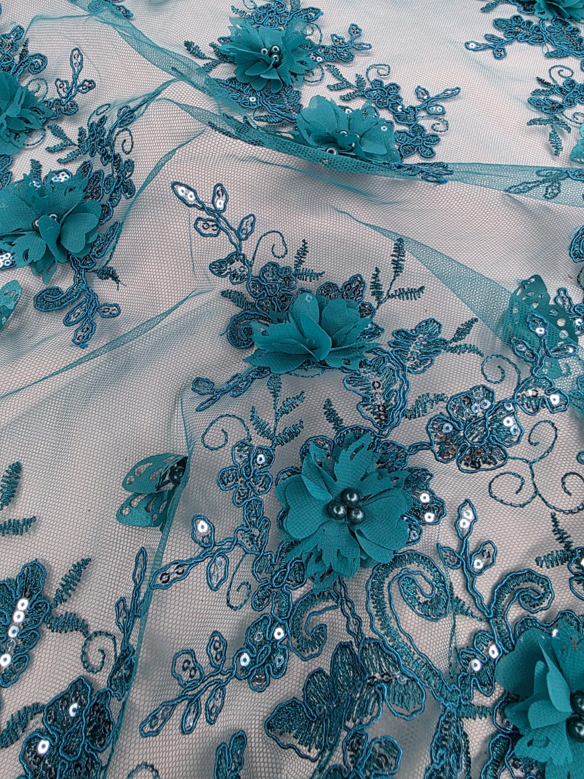 Tul Bordado Con Perlas, Lentejuelas, Mariposas y Flores 3D - HH275 – tela por metro Ceremonia Textil