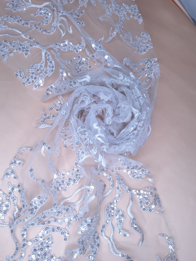 Tul bordado color blanco A946, ideal para vestidos de noche de boda y de XV Años – tela por metro Ceremonia Textil