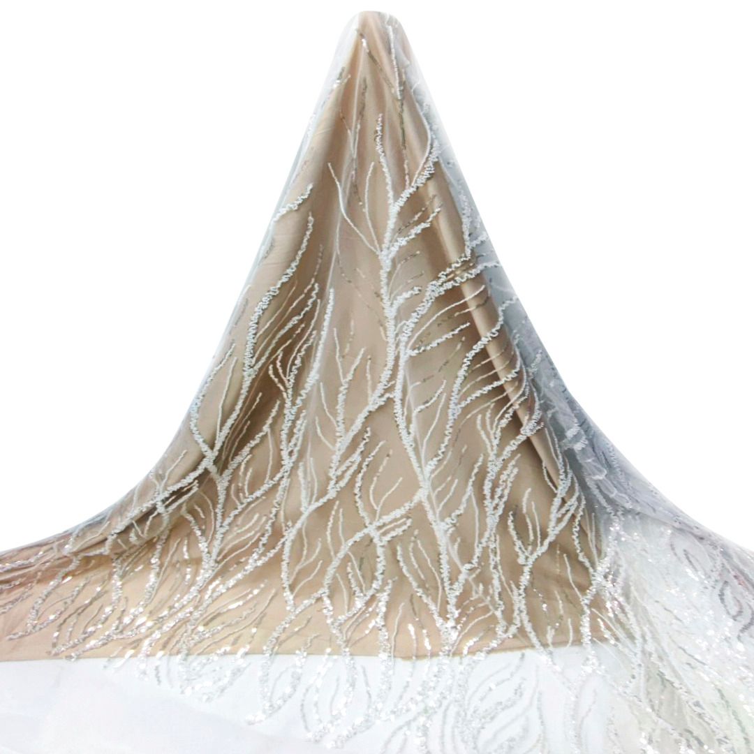 Tul bordado color hueso A825, ideal para vestidos de noche de boda y de XV años – tela por metro Ceremonia Textil